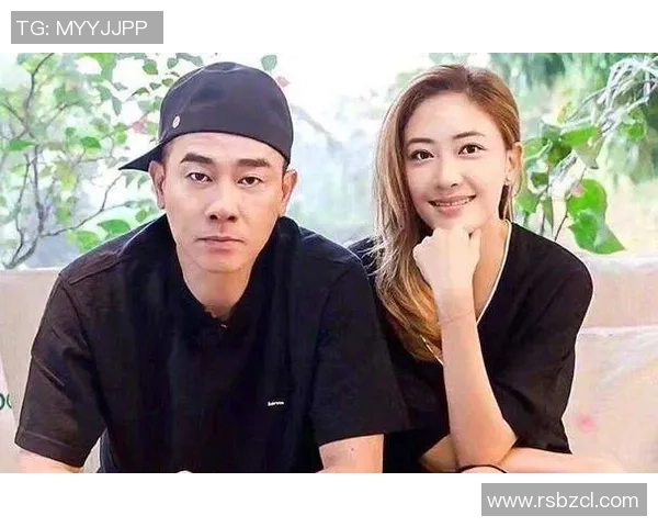 足球明星喜迎二胎消息曝光家庭幸福再添新成员